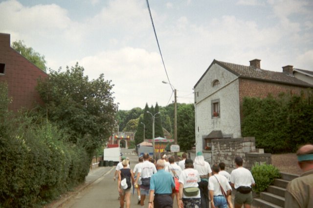 huy009jpg.jpg