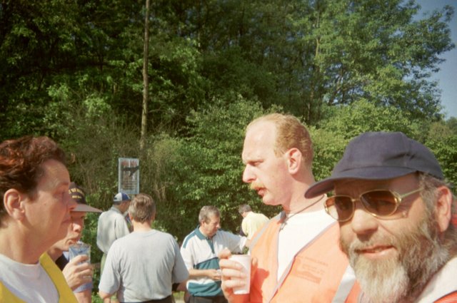 ratingen002jpg.jpg