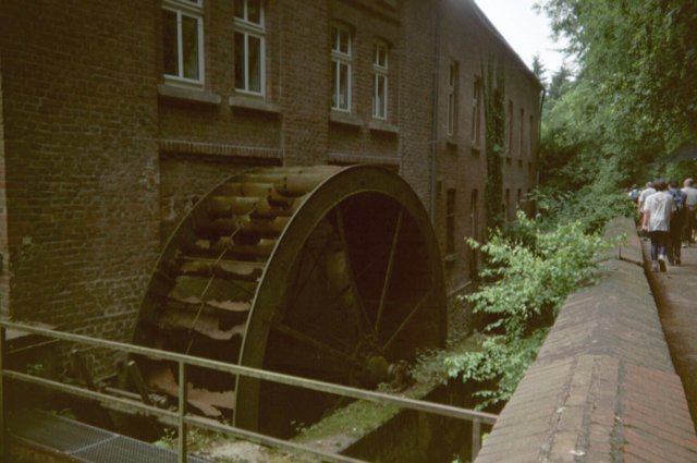 ratingen006jpg.jpg