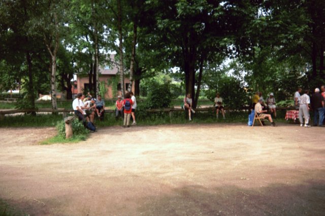 ratingen011jpg.jpg